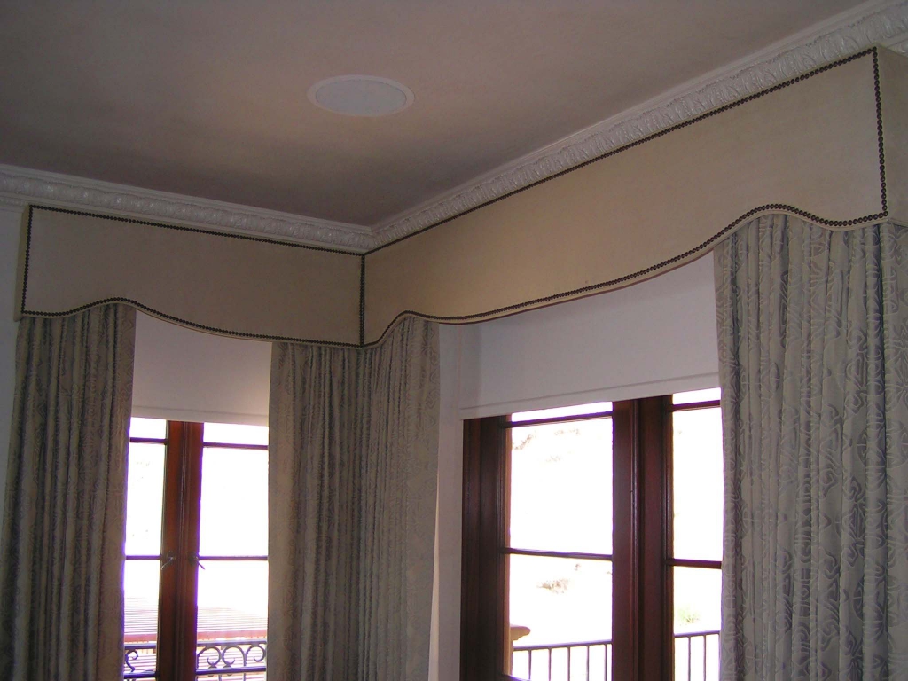 Top Treatments And Decorative Cornice Boxes